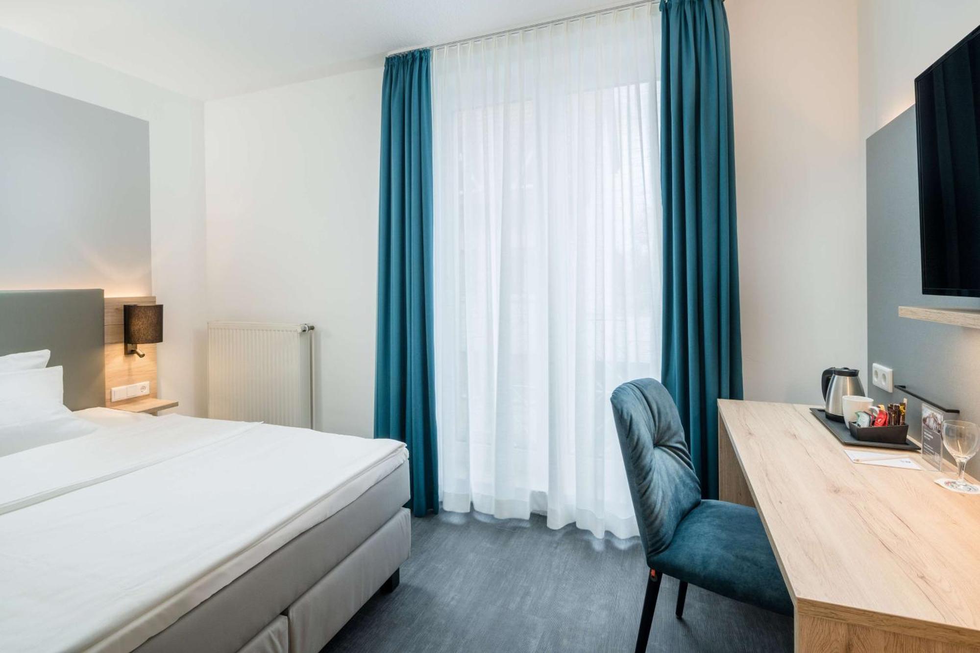 Best Western Hotel يبستات المظهر الخارجي الصورة