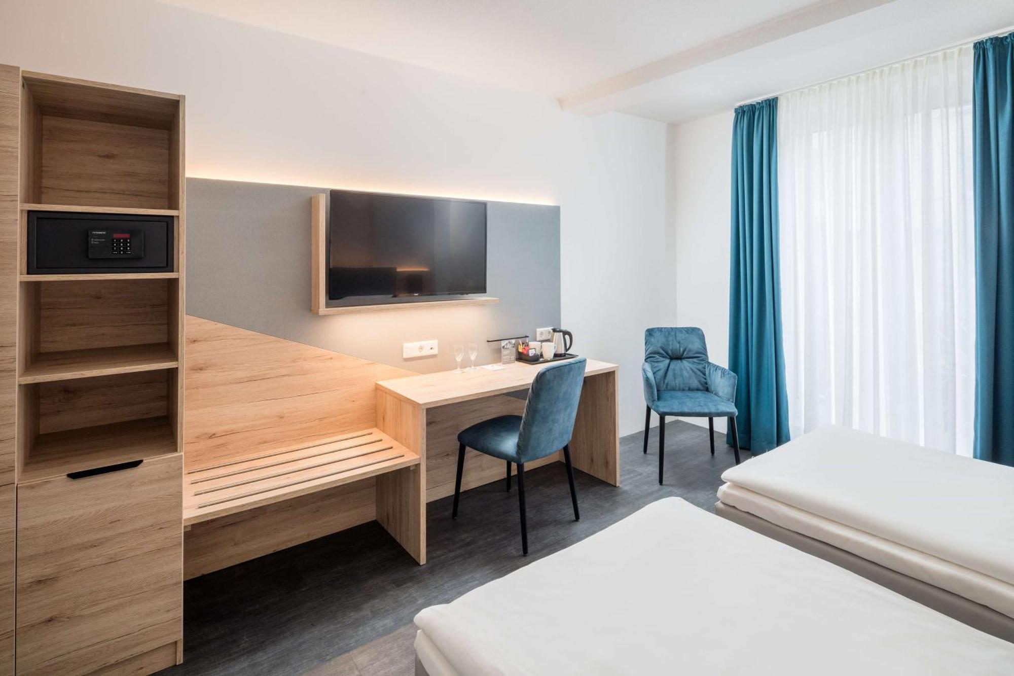 Best Western Hotel يبستات المظهر الخارجي الصورة